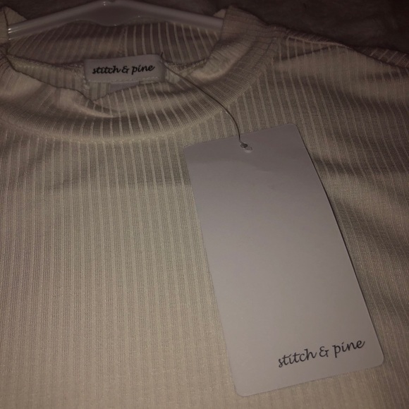 Stitch and pine white tee shirt - Picture 1 of 2